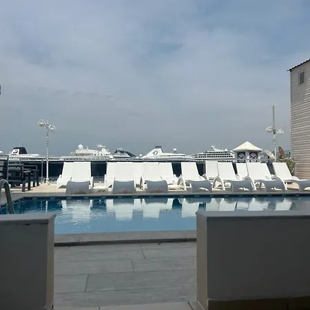 Stella 2*